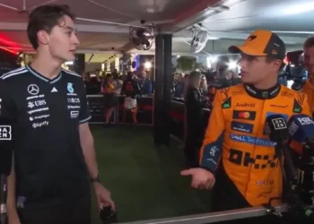 VIDEO – George Russell and Lando Norris discuss in front of the cameras – “Don’t listen to that bullshit. Can’t believe you believe them over me. Pretty disappointed”