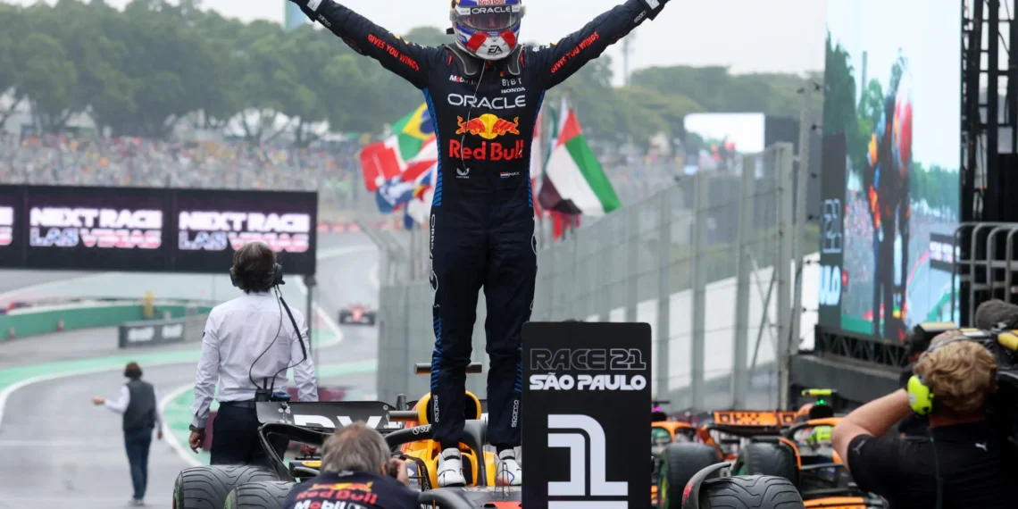 Max Verstappen’s Astonishing 17th to First: Epic Overtakes in Rain-Soaked Sao Paulo GP!