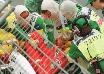 VIDEO – Mika Hakkinen’s Near-Fatal F1 Crash: 30 Years Later, Reliving the Gripping Survival Story