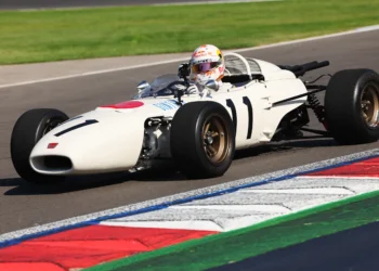 Yuki Tsunoda’s F1 Future Hangs in the Balance as Red Bull Evaluates Driver Line-Up!