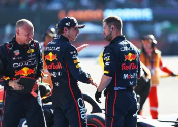 The Unbreakable F1 Record: How 100% Points Scored Became an Impossible Dream