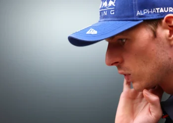 Verstappen’s Epic Comeback: Will Piastri Crumble Amidst Brazilian Grand Prix Showdown?