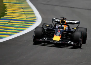 Max Verstappen’s Struggles: Red Bull’s Champion Plummets to P17 at Brazilian Grand Prix!