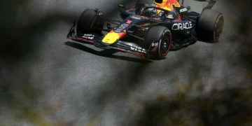 Max Verstappen’s Podium Hopes Diminish: Rain is His Only Salvation in São Paulo Sprint!