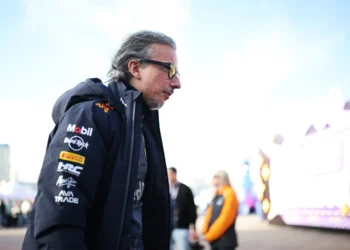 Mekies Takes Blame: Tsunoda’s Disastrous Q1 Elimination Haunts F1 Las Vegas Dreams!