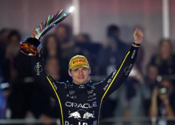 Verstappen’s Epic Vegas Victory Ignites Title Hopes: Can He Overcome 42-Point Deficit?