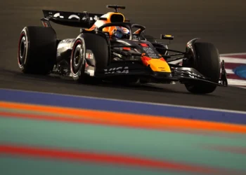 Max Verstappen’s aggressive gamble threatens Lando Norris’ F1 title dreams in Qatar showdown