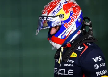 Max Verstappen reveals shocking truth: McLaren’s failures keep his title hopes alive