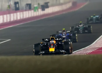 Max Verstappen’s daring gamble at Qatar Grand Prix: can he seize the F1 title?