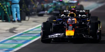 Max Verstappen thwarts Lando Norris in Qatar Grand Prix: epic three-way title fight awaits!