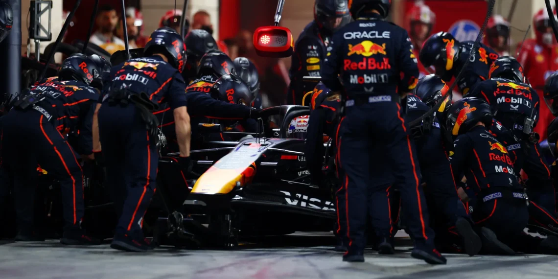 Max Verstappen seizes thrilling Qatar GP victory, setting stage for dramatic F1 title showdown