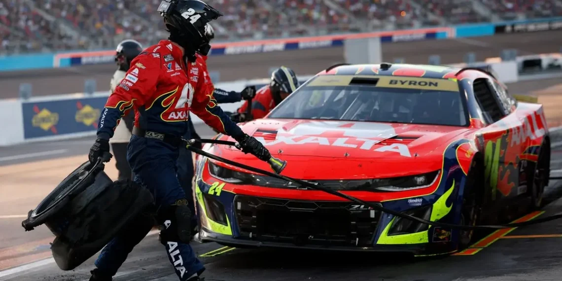 William Byron’s Heartfelt Apology to Denny Hamlin After Devastating Phoenix Race Chaos