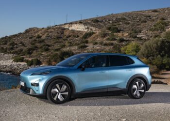 Changan Deepal S05 em Portugal desde €36 990