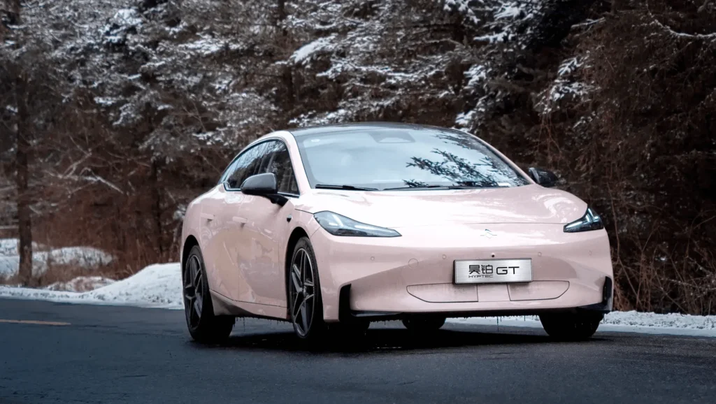 Tesla Model 3 na mira: novo Hyptec GT Lite lançado na China