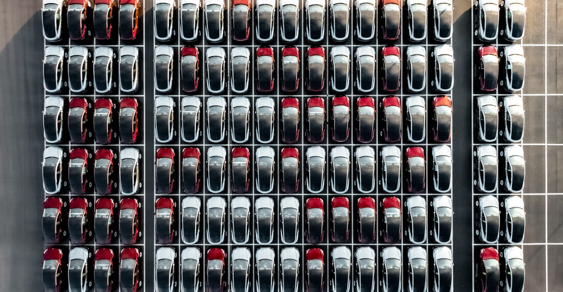 Novo estudo conclui: Elon Musk responsável pela perda de mais de um milhão de vendas da Tesla só nos EUA