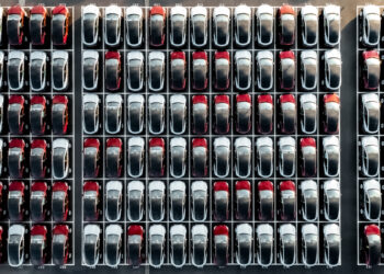 Novo estudo conclui: Elon Musk responsável pela perda de mais de um milhão de vendas da Tesla só nos EUA