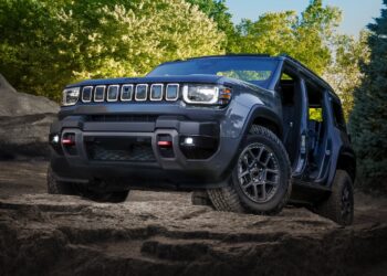 Novo Jeep Recon: primeiro 100% elétrico com classificação Trail Rated