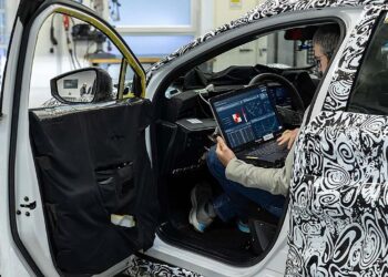 Nissan usa Inteligência Artificial para acelerar desenvolvimento de novos modelos