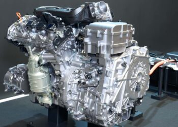 Honda desenvolve novo motor V6