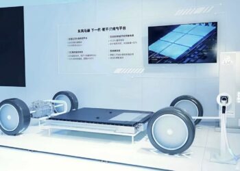 Dongfeng adia início da produção de baterias de estado sólido