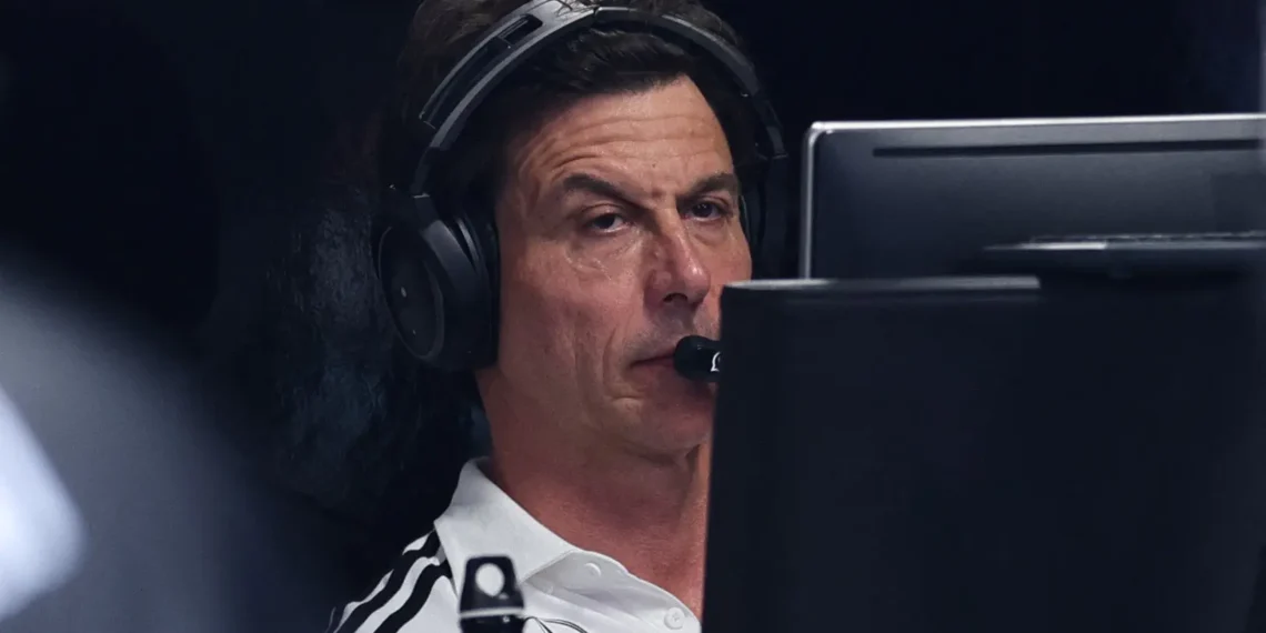 VIDEO – Toto Wolff clashes with Max Verstappen’s engineer over Kimi Antonelli’s dramatic Qatar GP incident