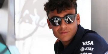 Arvid Lindblad channels Lewis Hamilton’s spirit in bold F1 prediction to Lando Norris