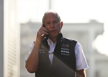 Helmut Marko’s emotional farewell to Max Verstappen: a pivotal moment for Red Bull Racing