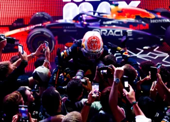 Max Verstappen seizes victory in Qatar GP as McLaren’s strategy blunder fuels title race drama