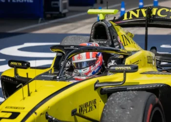 Roman Stanek seizes pole position at thrilling 2025 Abu Dhabi Grand Prix F2 qualifying showdown