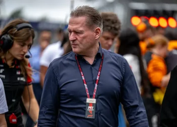Jos Verstappen warns Norris and Piastri: this could be their last shot at glory!