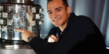 Oriol Servia reveals strategies to dethrone Alex Palou in thrilling IndyCar 2026 showdown