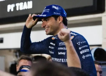 Carlos Sainz rises from Ferrari’s ashes: how Williams ignited his F1 comeback story