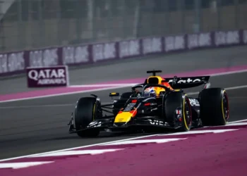 McLaren faces critical team order dilemma: can they outsmart Max Verstappen for F1 title?