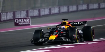 McLaren faces critical team order dilemma: can they outsmart Max Verstappen for F1 title?