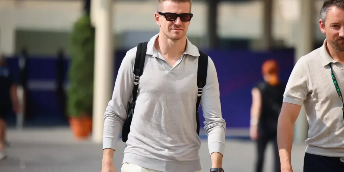 Nico Hulkenberg’s epic 250th F1 start: celebrating resilience with Gladiator helmet and Sauber tribute