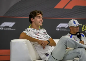 George Russell unleashes fury: demands FIA’s zero tolerance for rule enforcement chaos