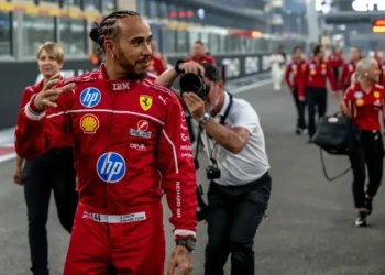 Lewis Hamilton’s shocking resilience revealed: how he survived a year of heartbreak and struggle