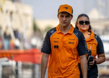 Oscar Piastri defies odds in Abu Dhabi: can the underdog claim F1 glory?