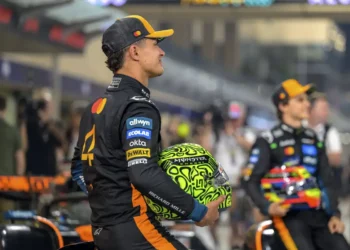 F1 drama explodes: McLaren’s team orders face fierce backlash as title battle intensifies