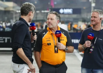 Zak Brown slams ‘nonsense’ bias claims as McLaren drivers battle for F1 title glory in Abu Dhabi