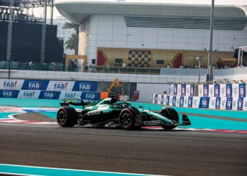 Aston Martin slapped with €50,000 fine after drivers snub fan event at Abu Dhabi GP