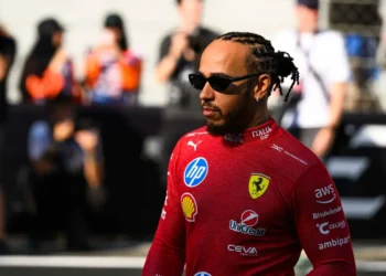 Lewis Hamilton declares war on distractions: ready to ditch phone after Ferrari’s brutal season