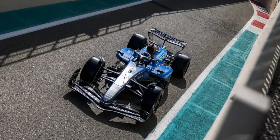 Carlos Sainz celebrates Williams podiums while Lewis Hamilton suffers historic F1 failures