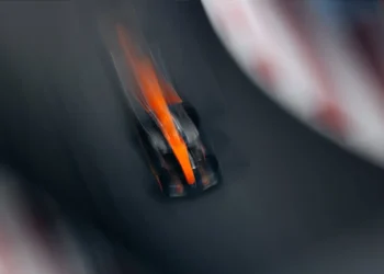 Oscar Piastri fans rage as Lando Norris’s champion homecoming video faces epic gatecrash