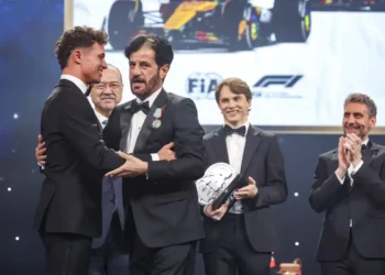 VIDEO – FIA president playfully fines Lando Norris after shocking f-bomb at trophy ceremony