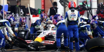 Heartbreak in Qatar: Hadjar’s tire blowout shatters sixth place dreams for Racing Bulls