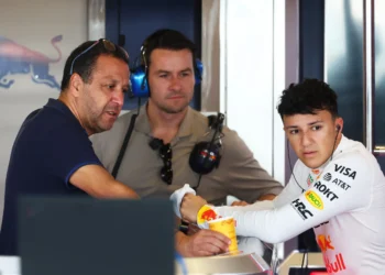 Isack Hadjar faces daunting challenge alongside Max Verstappen: will he rise to Red Bull’s extreme standards?