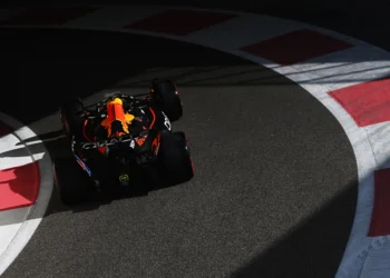 Isack Hadjar faces monumental challenge against Max Verstappen: can he conquer the pressure?