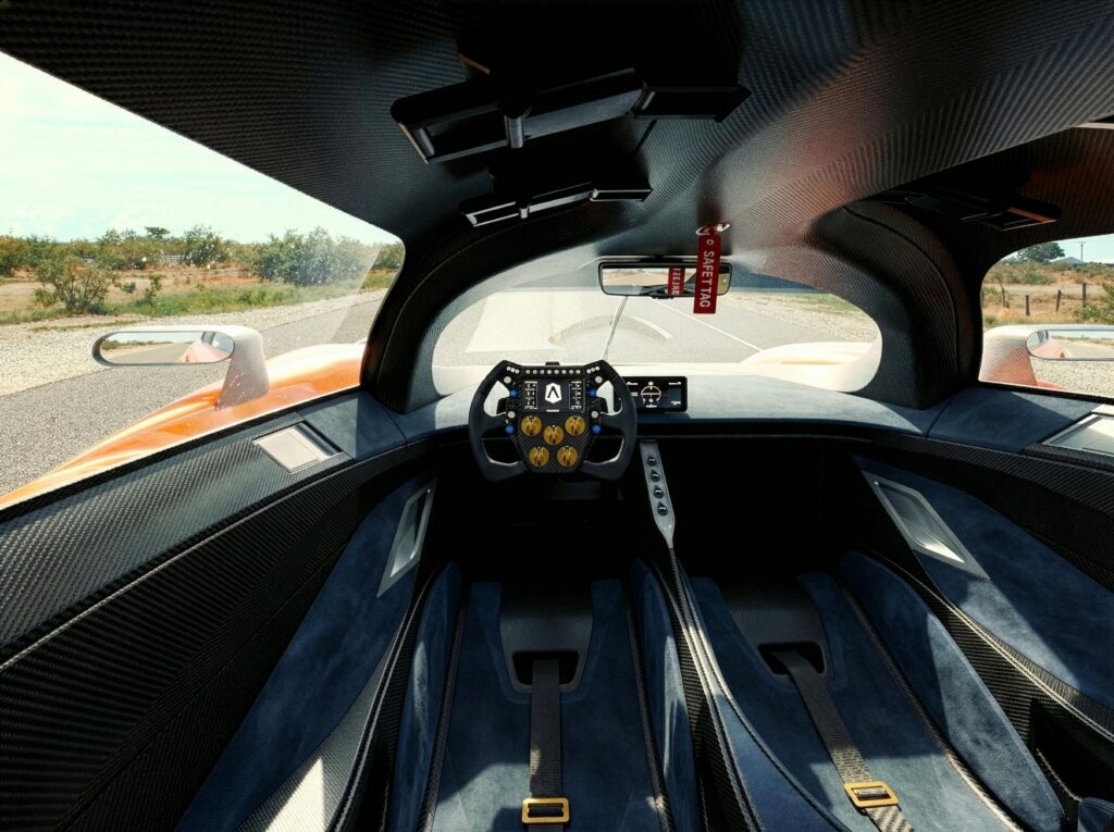 Adamastor Furia: agora o interior