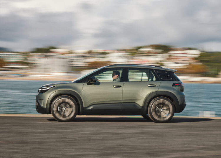 Ao volante do VW ID. Cross Concept